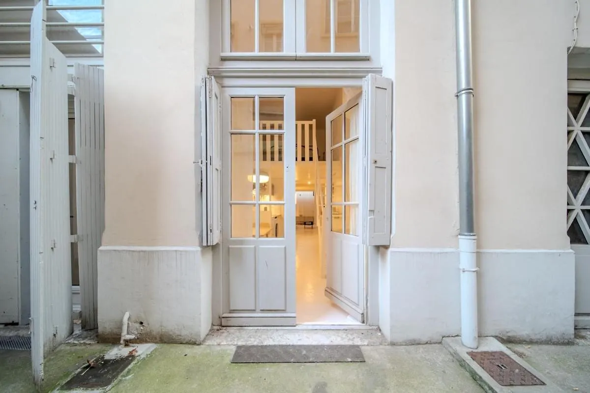 شقة Duplex Elegant Et Calme, Plein Centrre ليون